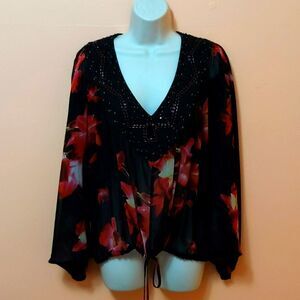 American Glamour by Badgley Mischka dolman sleeves top M